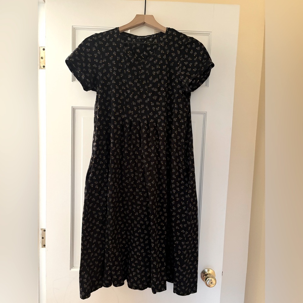 Easy breezy everyday dress from Gudrun Sjoden